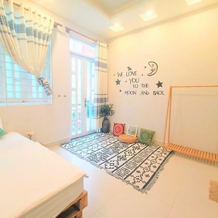 40K Bha - Four Of A Kind Aparthotel โฮจิมินห์ซิตี้ ภายนอก รูปภาพ
