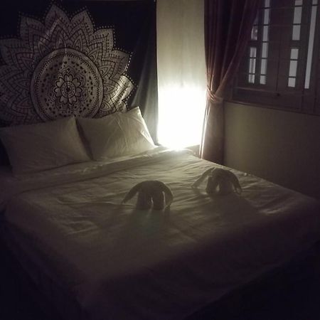 40K Bha - Four Of A Kind Aparthotel โฮจิมินห์ซิตี้ ภายนอก รูปภาพ