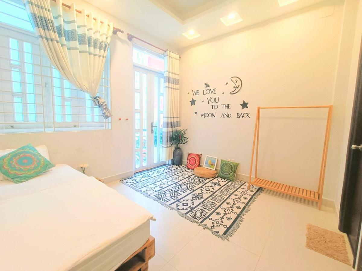 40K Bha - Four Of A Kind Aparthotel โฮจิมินห์ซิตี้ ภายนอก รูปภาพ